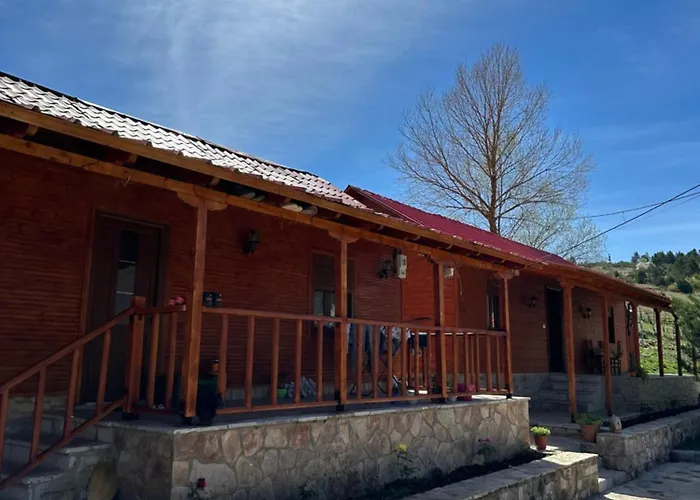 Shtepi Druri Arber Bed & Breakfast