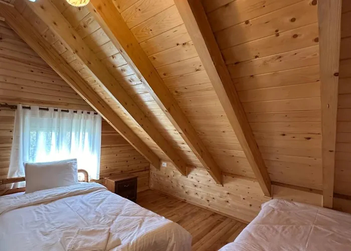 Shtepi Druri Arber Bed & Breakfast